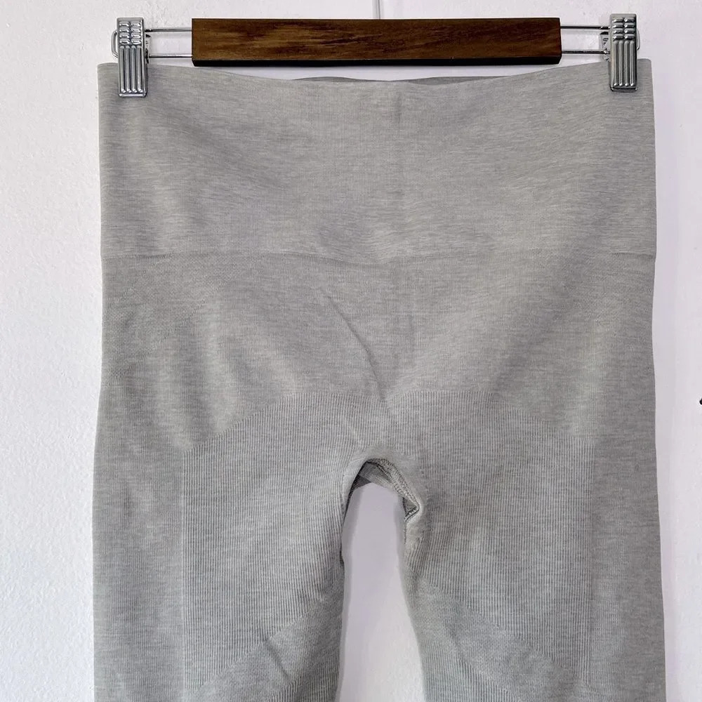 Blanqi Light Gray Sport Support Hipster‎ Contour Legging Size S - Picture 7 of 9